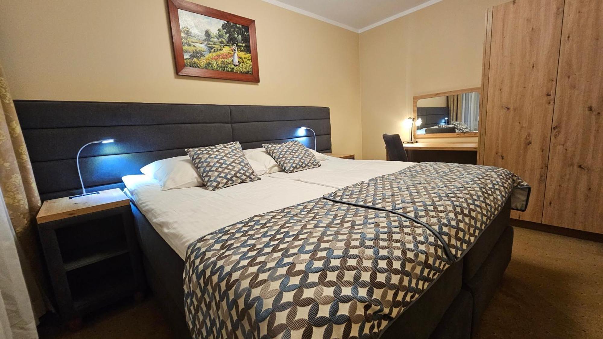 Hotel Sypniewo Маргонін Екстер'єр фото